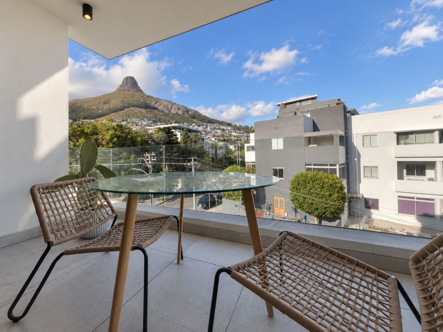 1 Bedroom Property for Sale in Sea Point Western Cape